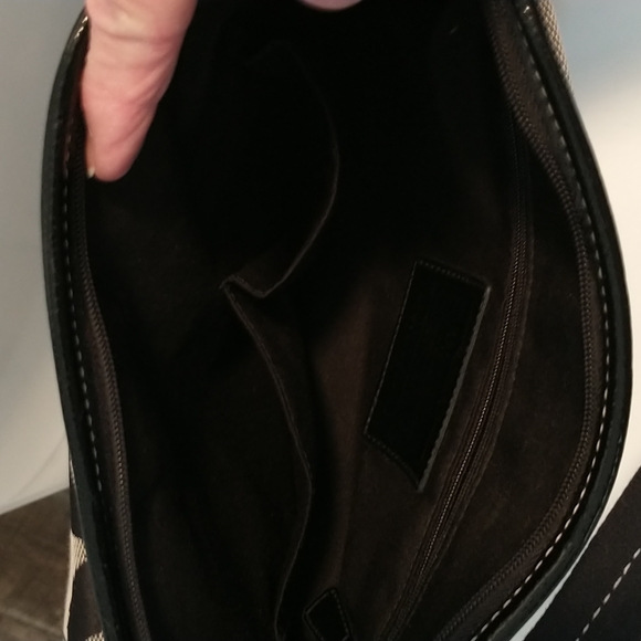 Coach Purse - Picture 8 of 9